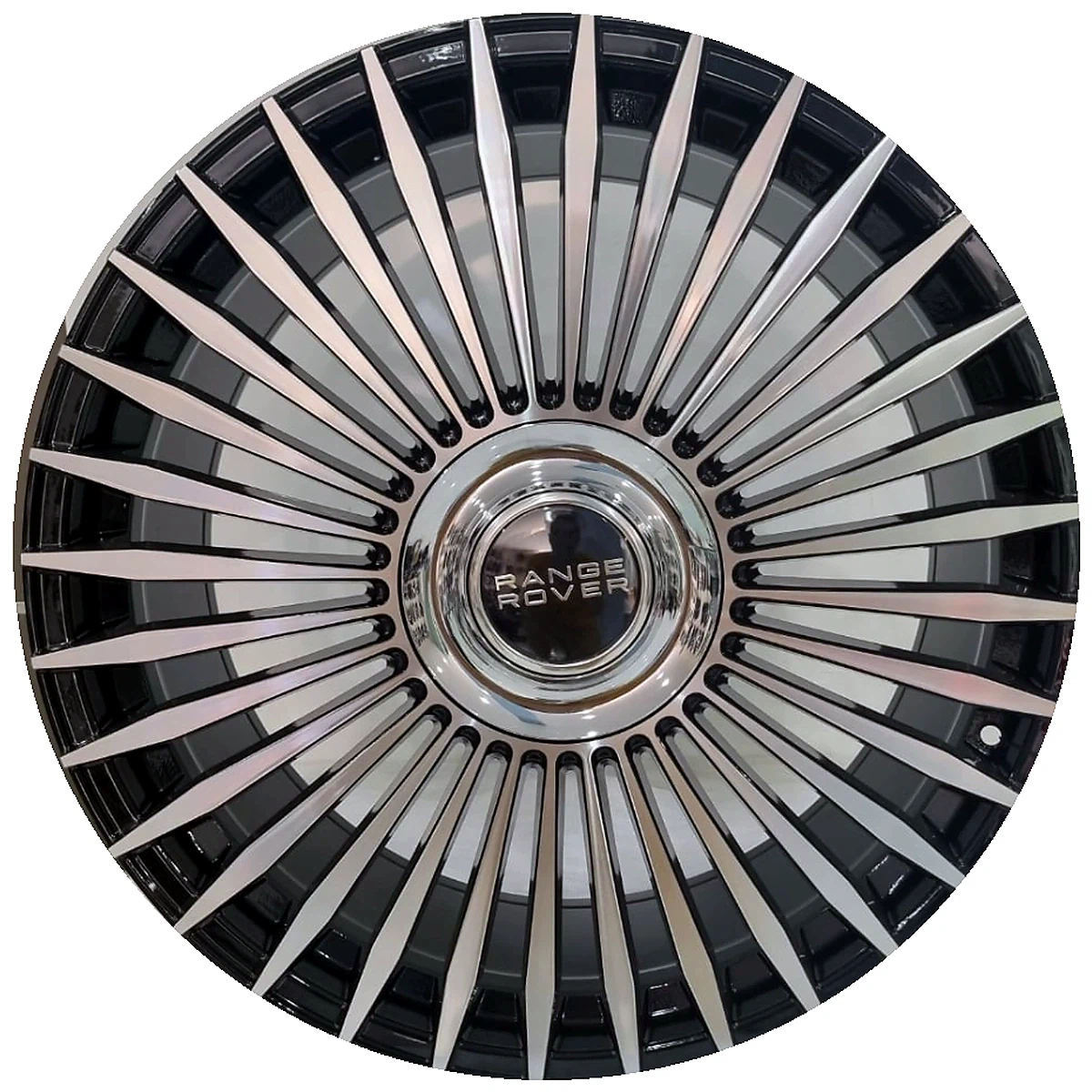 Range Rover wheel