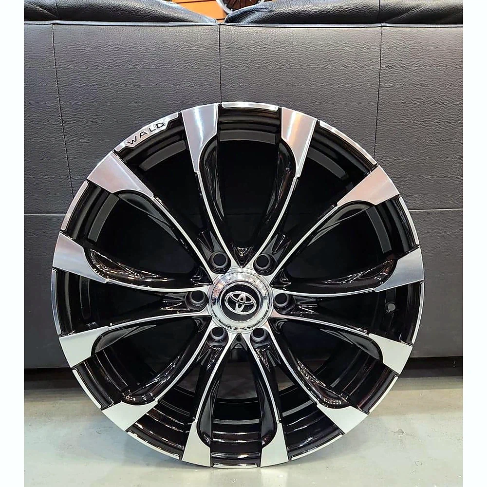 H149 Machined Black wheel